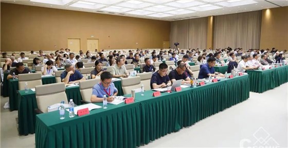 西安银马亮相第八届利废新材料科技大会，总经理胡漪入选&ldquo;固废资源化智库&rdquo;委员