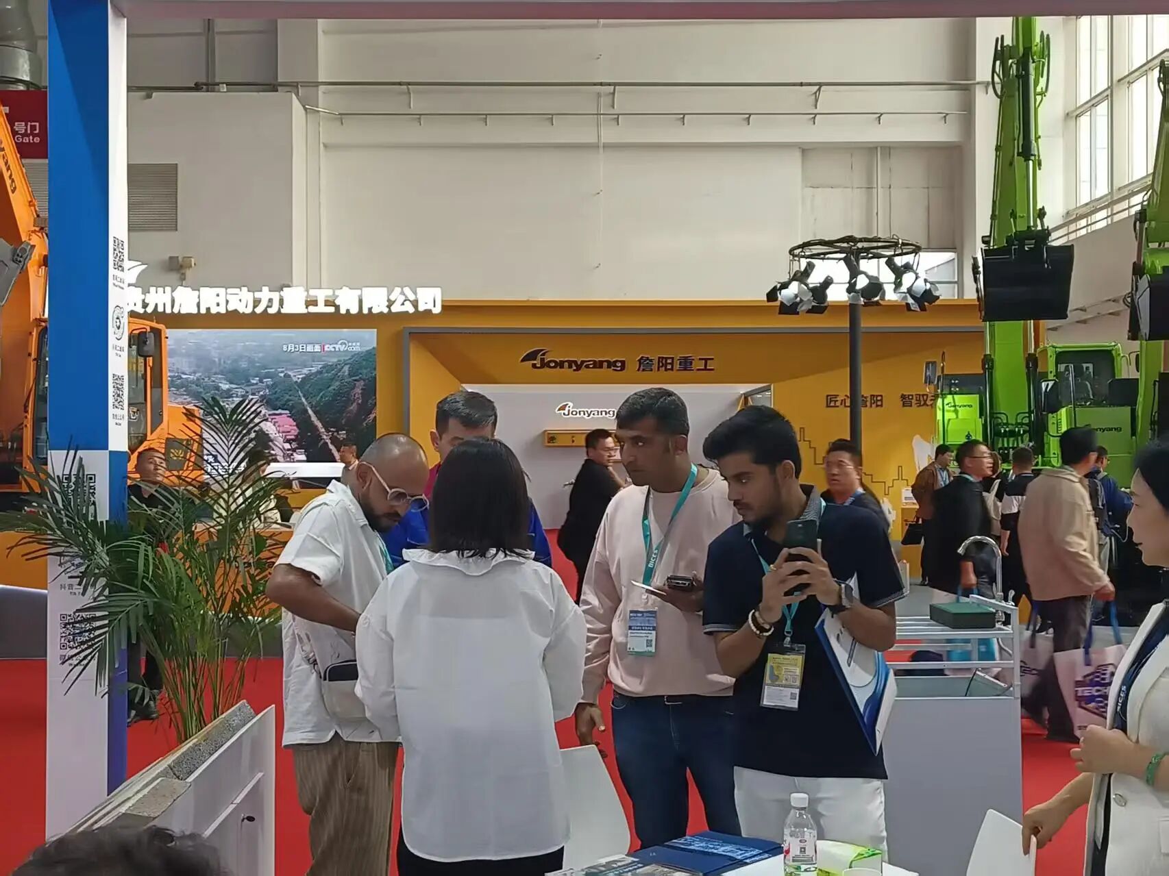 西安银马闪耀BICES 2025，携手业界共筑“高端绿色，智慧未来”