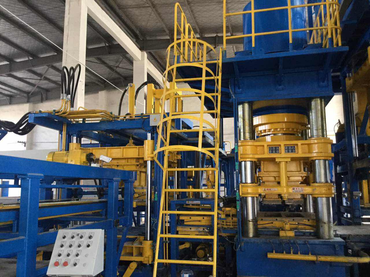 景观pc仿石砖设备